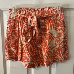 High-Waist Tie-Front Leaf Print Shorts in Orange and Cream